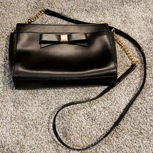 Kate spade bow crossbody bag